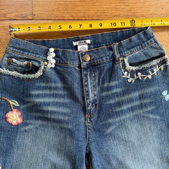 Zelie Floral Embroidered Jeans SZ 31 Boho Bohemian Hippie Raw Hem Distressed - Picture 10 of 12